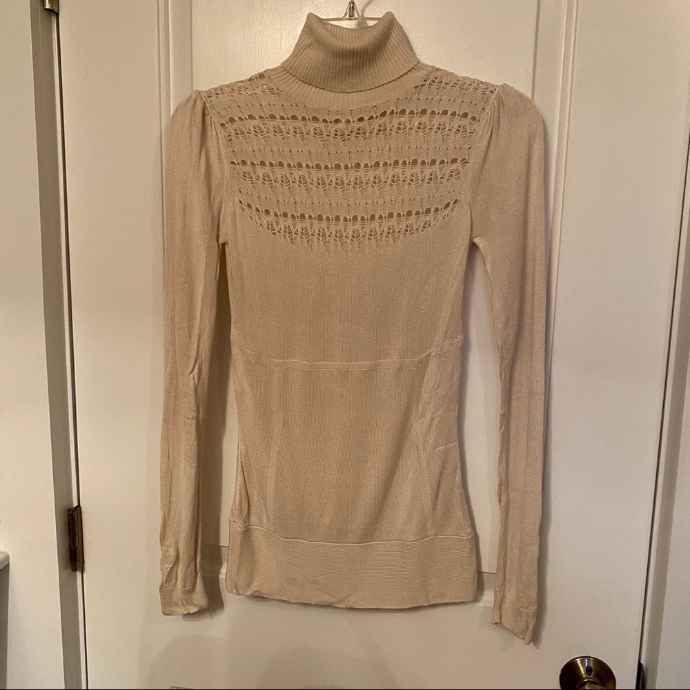 ARDEN B TOP TURTLENECK CREAM LONG SLEEVE OPEN WORK Size XS